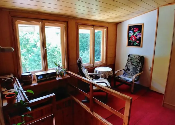 Semesterbostad Domek Schodno *